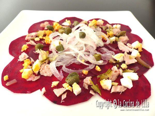 Carpaccio de remolacha con atún