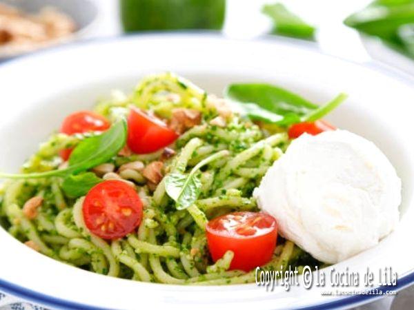 Receta de Salsa pesto verde