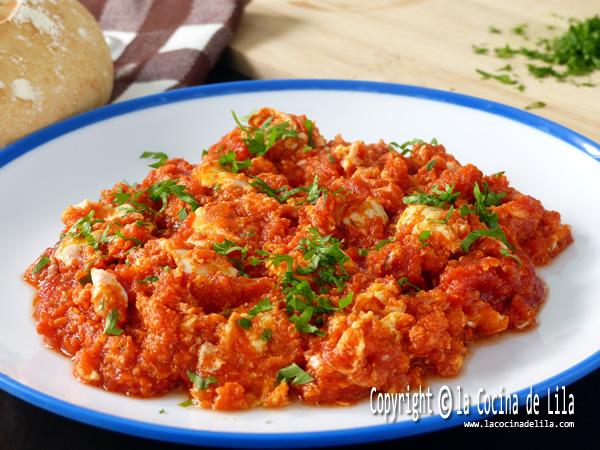 Cómo hacer tomate con huevo