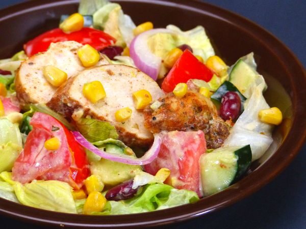 Receta de ensalada de pollo y lechuga